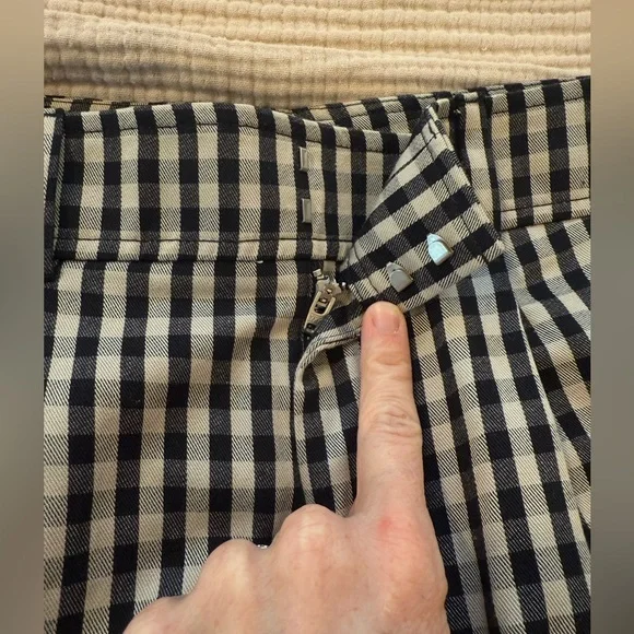 Everlane High Waisted Trouser - Picture 9 of 14